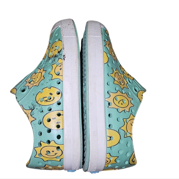 Native Shoes - Picture 4 of 7